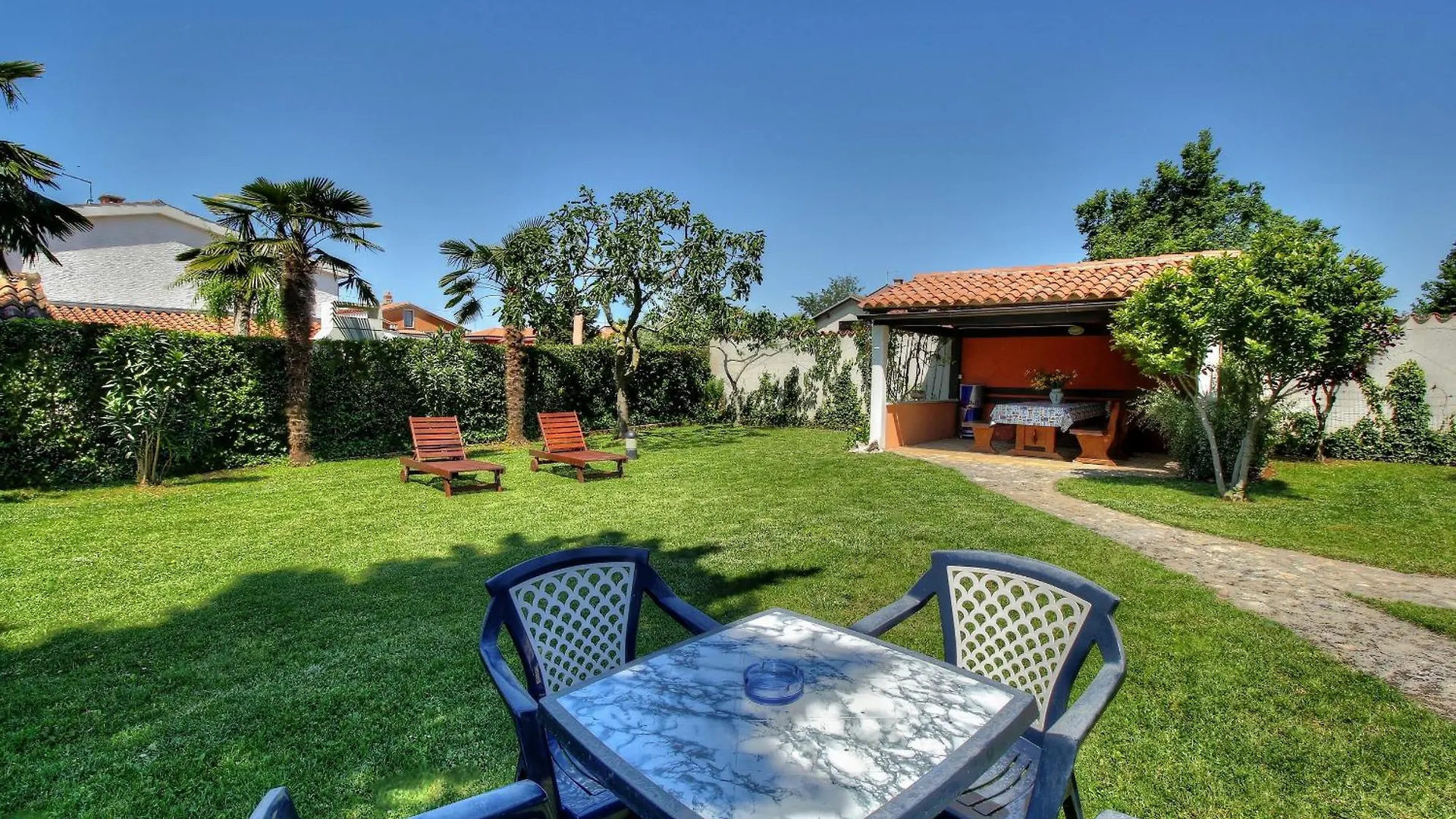 Apartments Sonja Umag 0*,