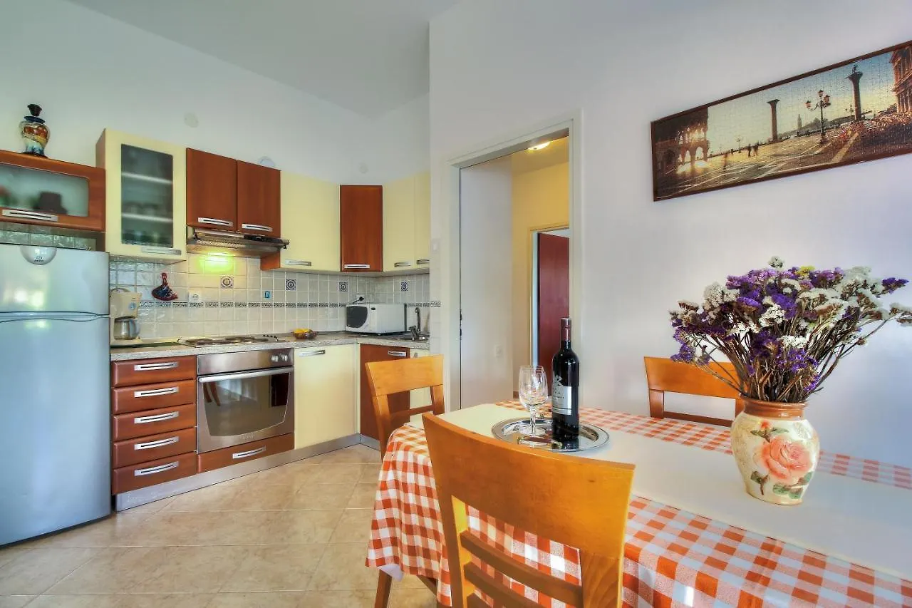 Apartments Sonja Umag
