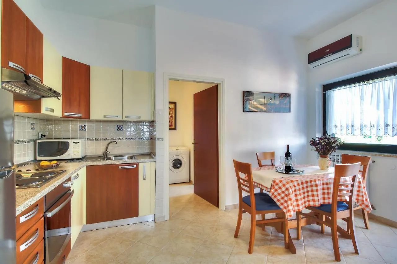 Apartments Sonja Umag